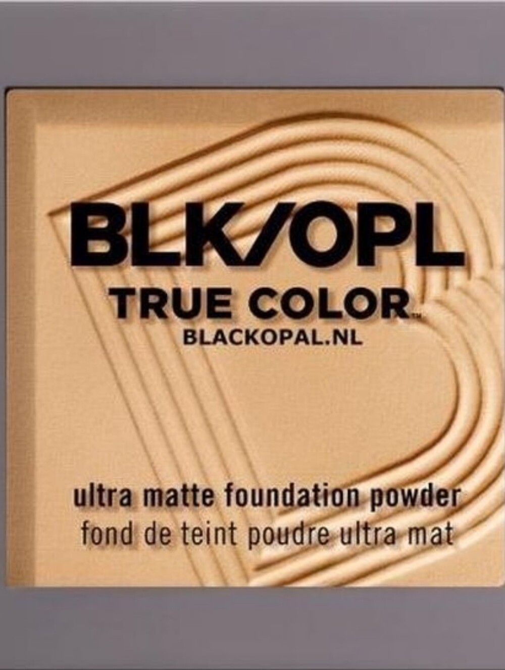 Black Opal True Color Ultra Matte Foundation Powder 200 Light